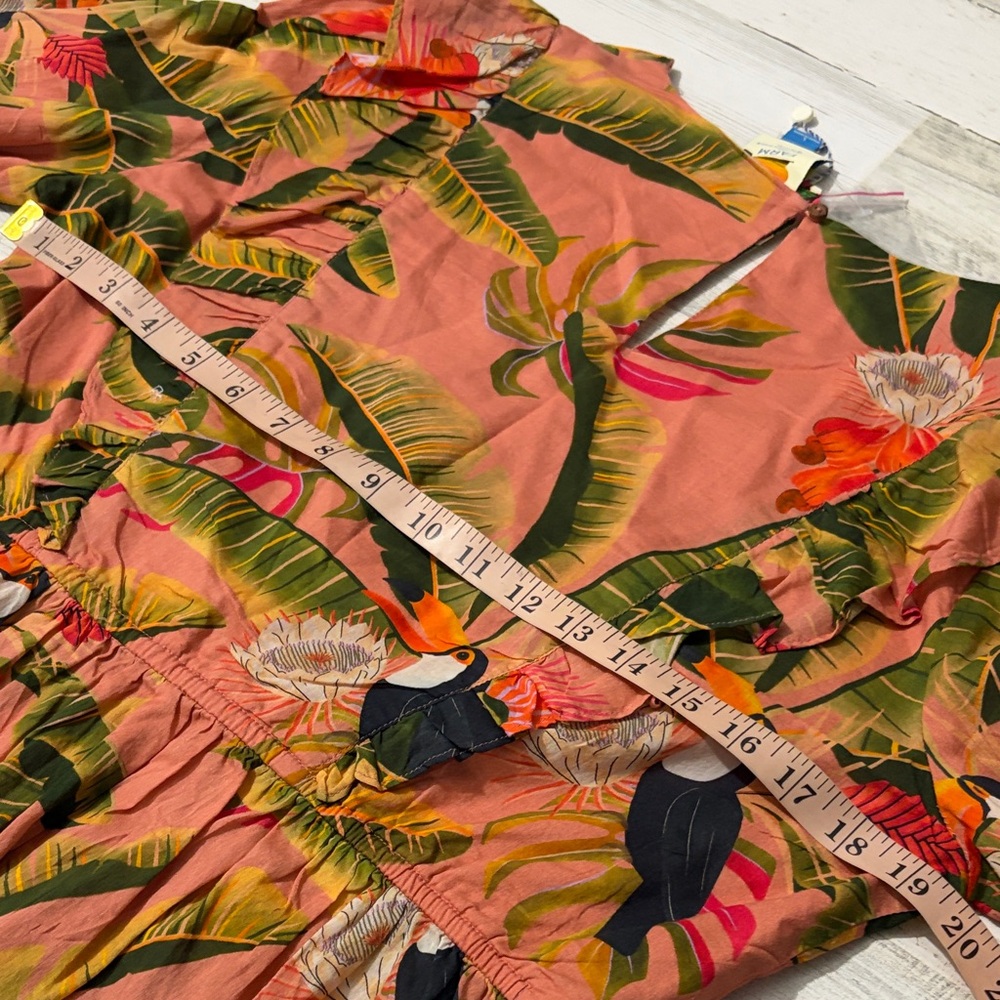 FARM Rio Yasmine Parrot Ruffle Blouse Size Large NWT - Picture 10 of 14
